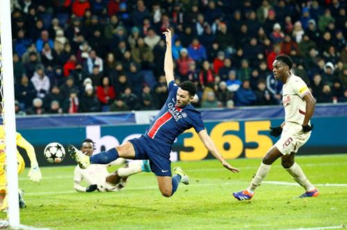 Red Bull Salzburg vs Paris Saint-Germain