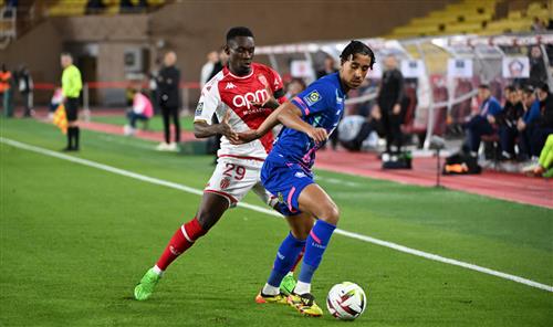 Monaco đấu với Lille