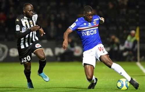 Tức giận vs Nice
