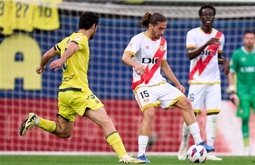 Villarreal đấu với Rayo Vallecano