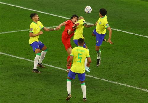 Brazil đấu với Hàn Quốc